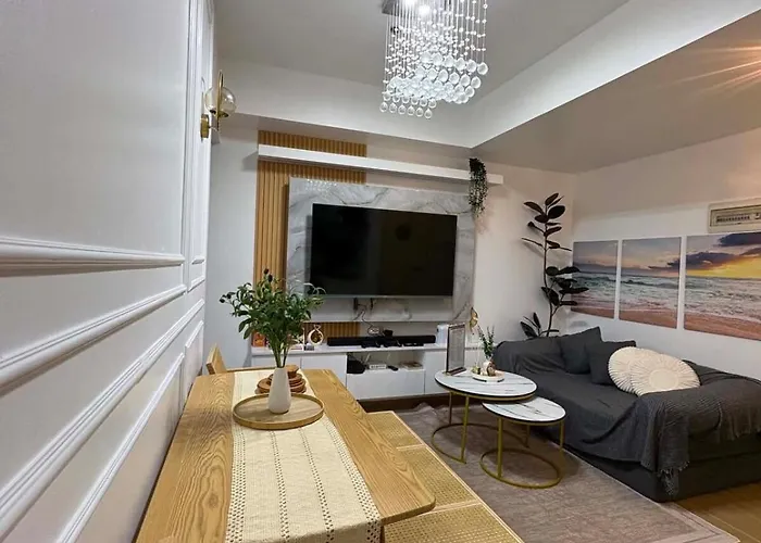 Azure Staycation By Jo&jo- Space, Comfort, And A Better For Families And Groups Near Airport, Moa, Beside Sm Bicutan Apartment *