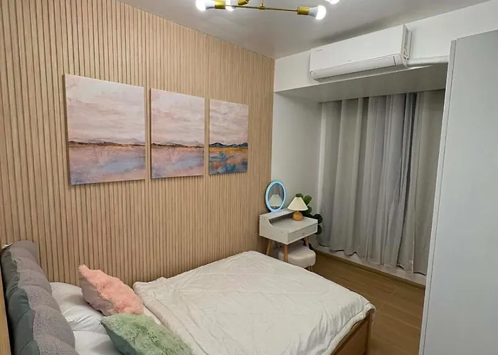 Azure Staycation By Jo&jo- Space, Comfort, And A Better For Families And Groups Near Airport, Moa, Beside Sm Bicutan Manila
